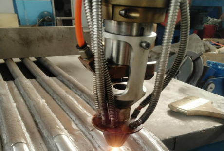 克服疫情影響，順利完成100萬(wàn)機(jī)組激光熔覆管屏供貨